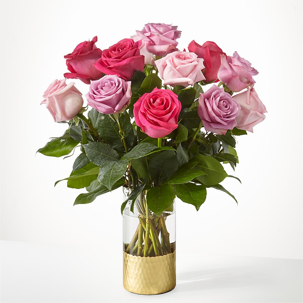 Pure Beauty Mixed Roses – BETTY'S FLOWERS AND GIFTS, Watsonville CA