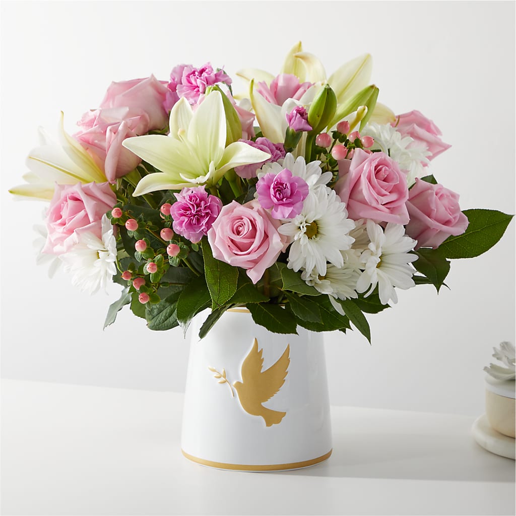 Meaningful Memories Bouquet – BETTY'S FLOWERS AND GIFTS, Watsonville CA