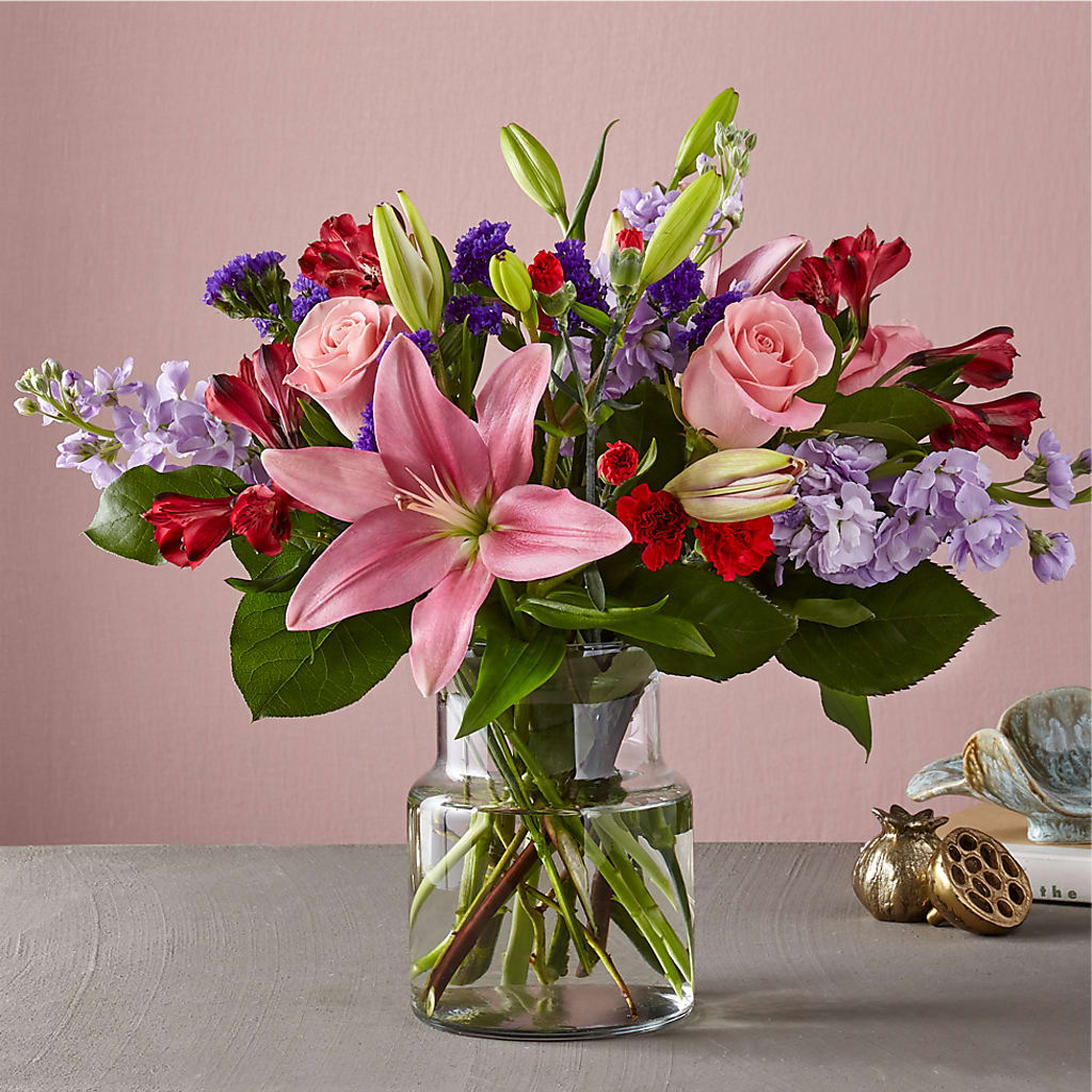 Romantique Bouquet – BETTY'S FLOWERS AND GIFTS, Watsonville CA