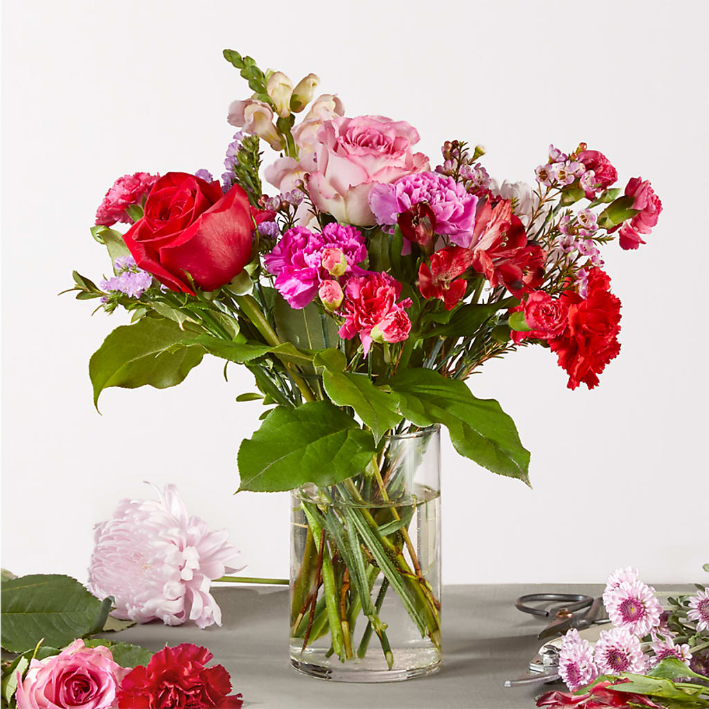 Regal Jewel – A Florist Original – BETTY'S FLOWERS AND GIFTS, Watsonville CA
