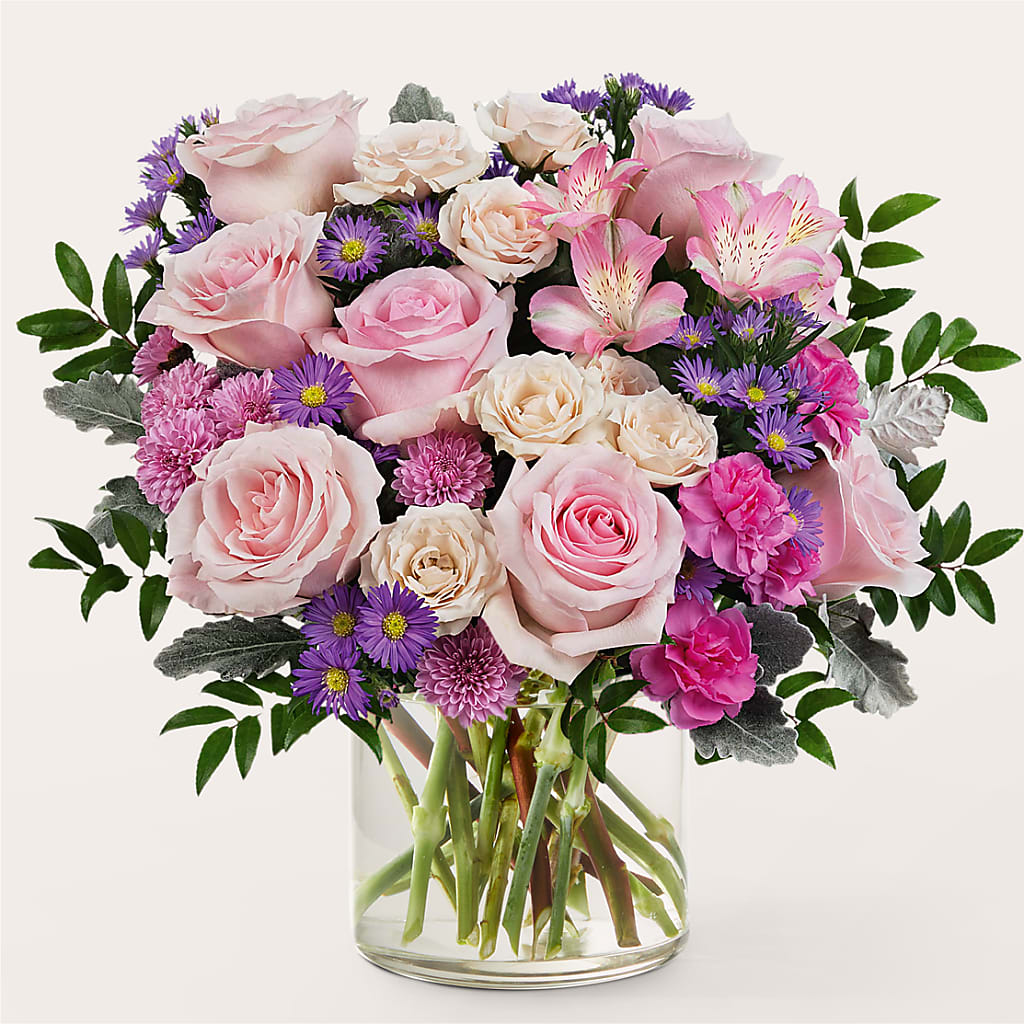 Light as a Feather Bouquet – BETTY'S FLOWERS AND GIFTS, Watsonville CA