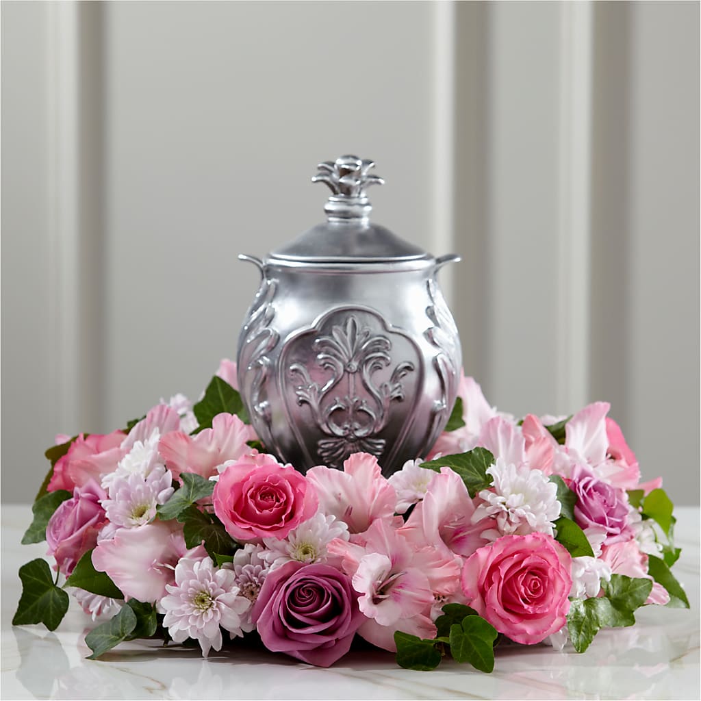 Glorious Tribute Arrangement – BETTY'S FLOWERS AND GIFTS, Watsonville CA