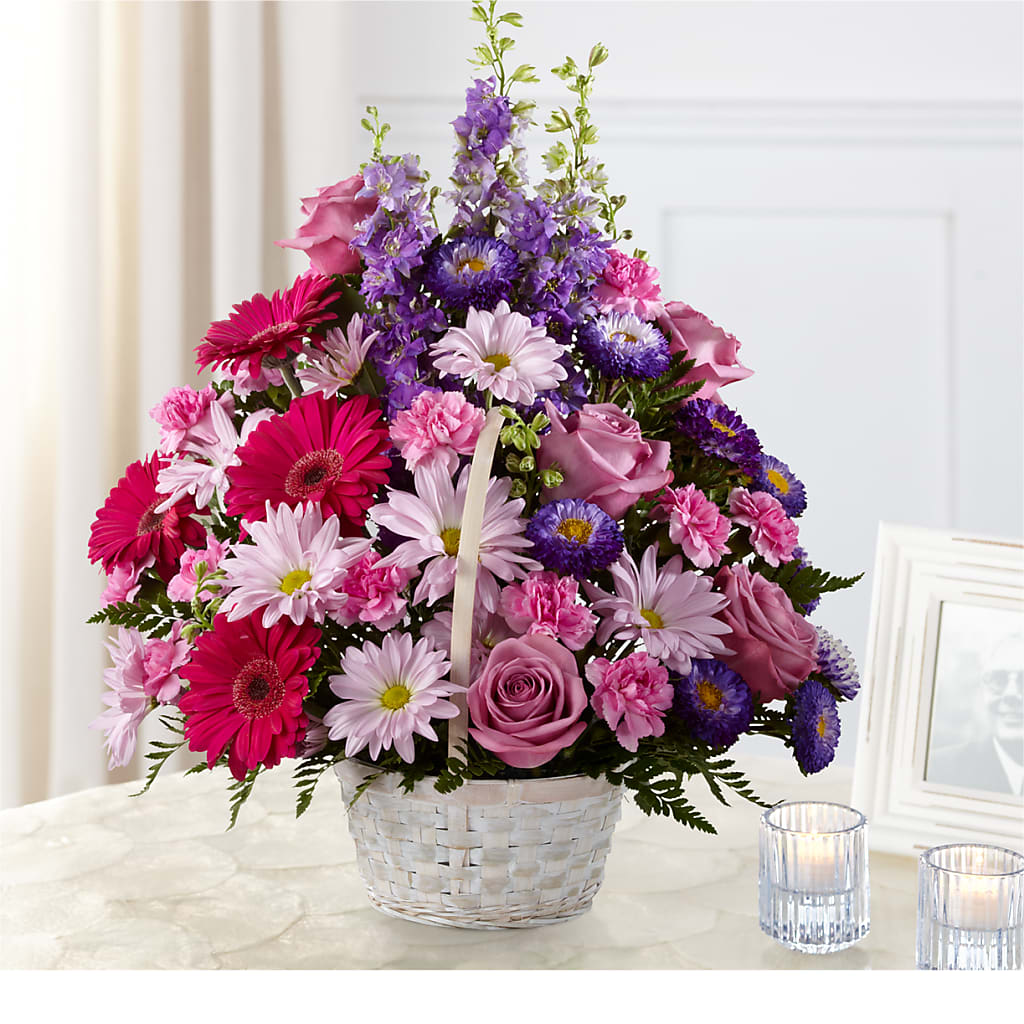 Pastel Peace Basket – BETTY'S FLOWERS AND GIFTS, Watsonville CA