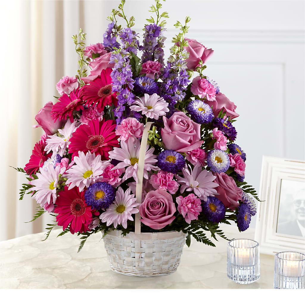 Pastel Peace Basket – BETTY'S FLOWERS AND GIFTS, Watsonville CA