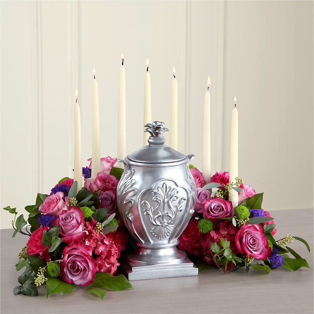Peaceful Thoughts Arrangement – BETTY'S FLOWERS AND GIFTS, Watsonville CA