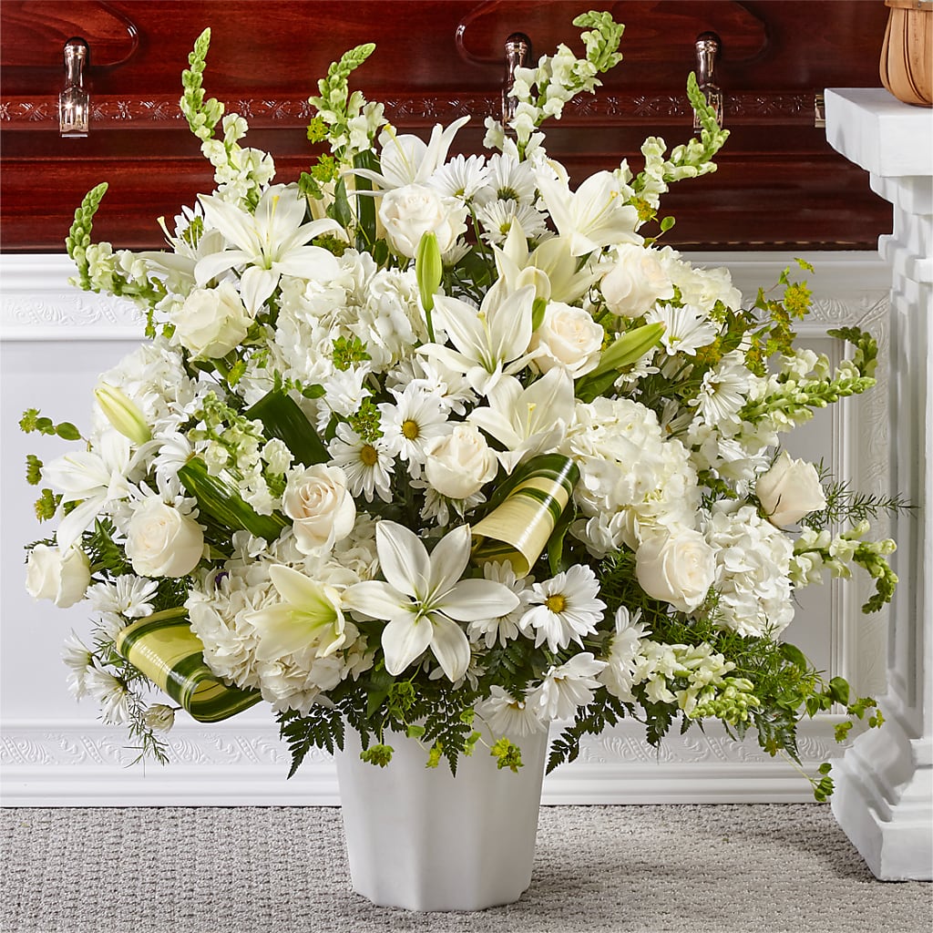 Thoughts of Tranquility Floor Basket – BETTY'S FLOWERS AND GIFTS, Watsonville CA