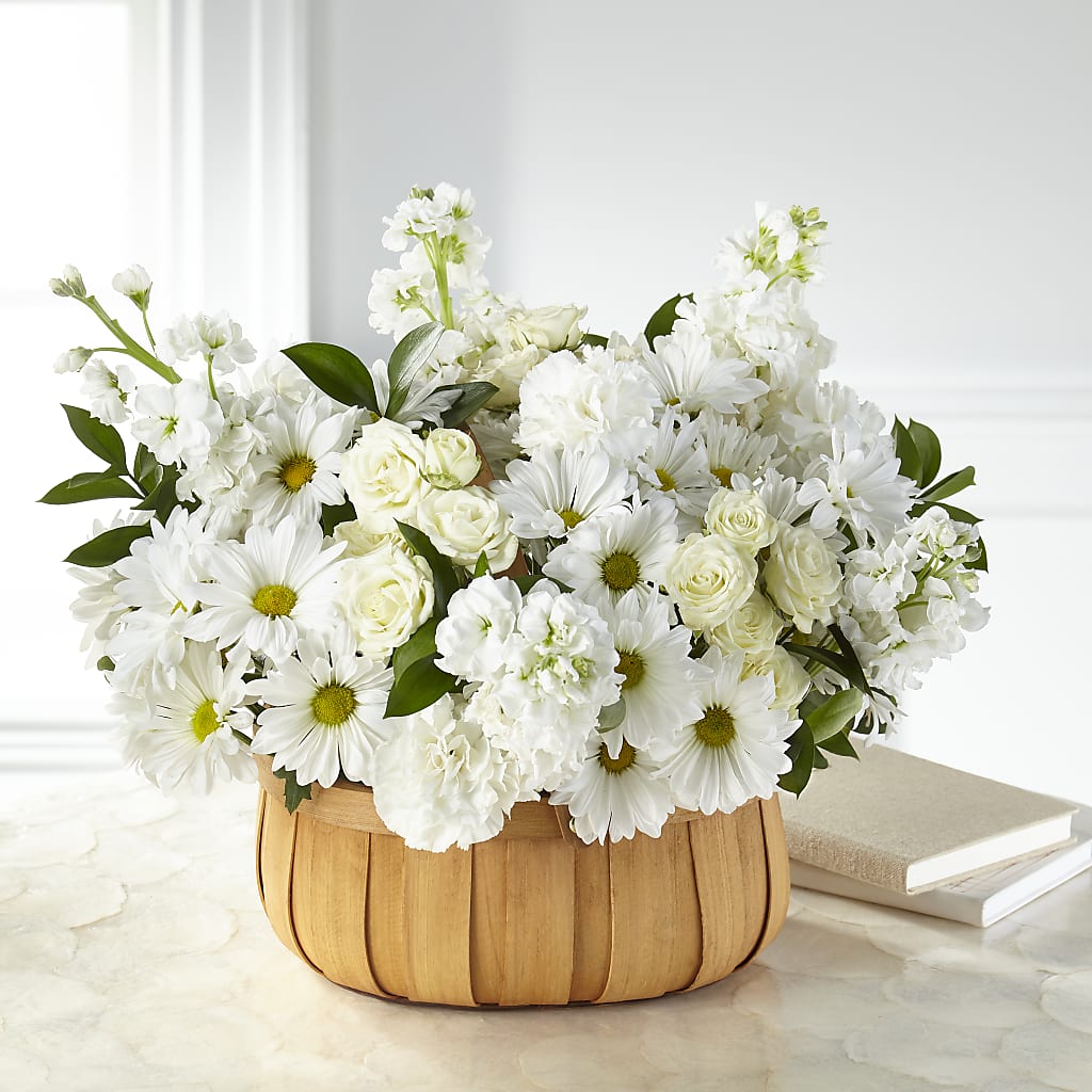 Graceful Garden Basket – BETTY'S FLOWERS AND GIFTS, Watsonville CA