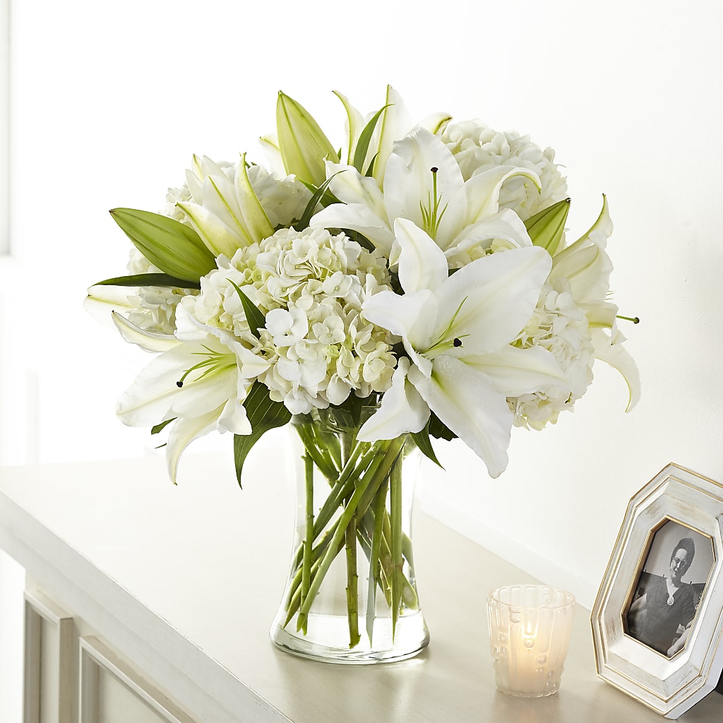 Compassionate Lily Bouquet – BETTY'S FLOWERS AND GIFTS, Watsonville CA