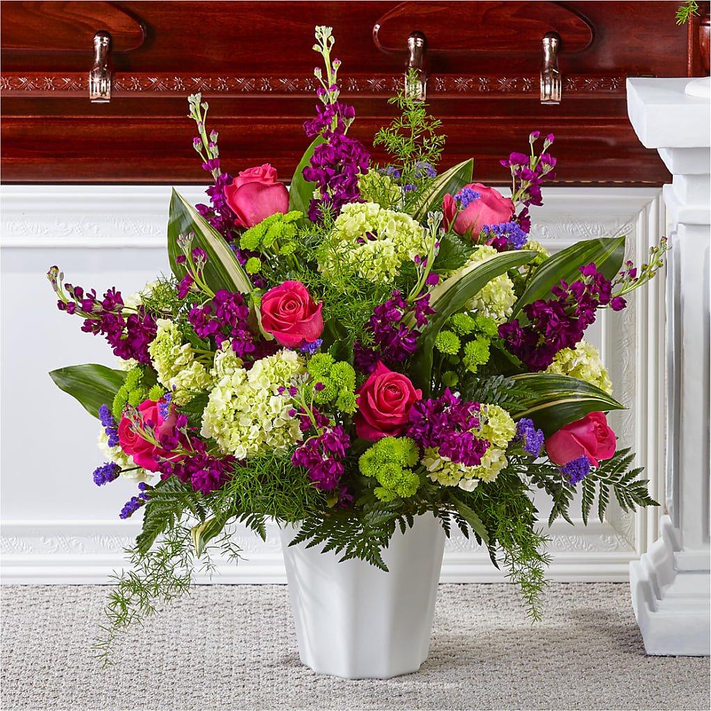 Beautiful Horizons Floor Basket – BETTY'S FLOWERS AND GIFTS, Watsonville CA