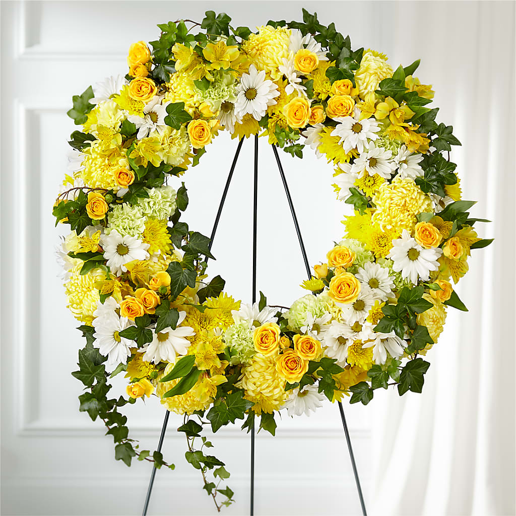 Golden Remembrance Wreath – BETTY'S FLOWERS AND GIFTS, Watsonville CA