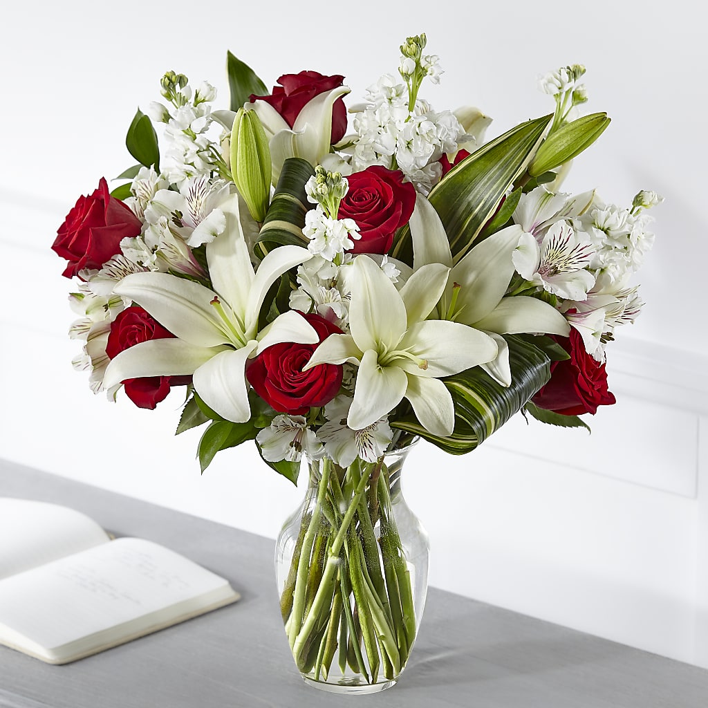 Loving Respect Bouquet – BETTY'S FLOWERS AND GIFTS, Watsonville CA
