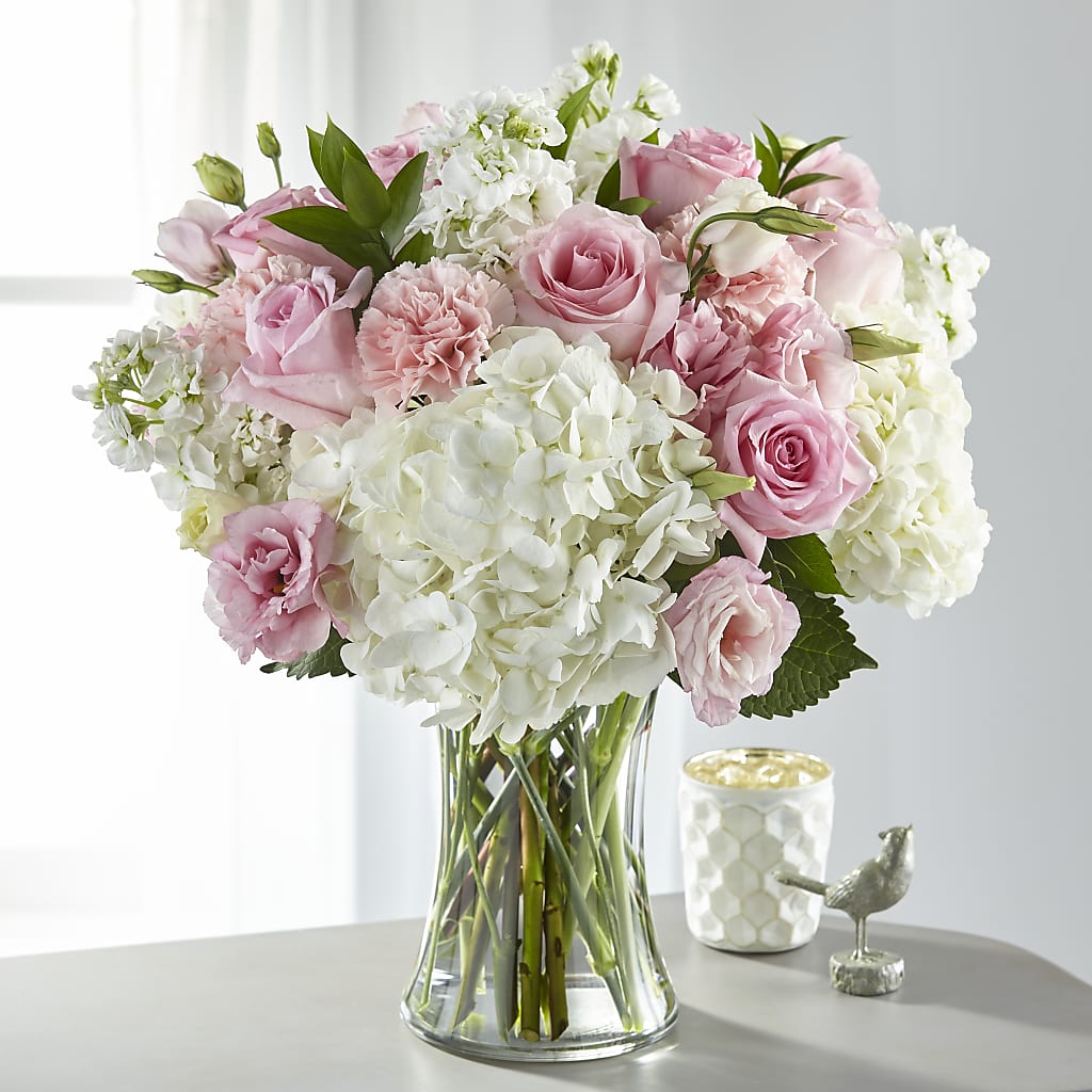 Guiding Grace Bouquet – BETTY'S FLOWERS AND GIFTS, Watsonville CA