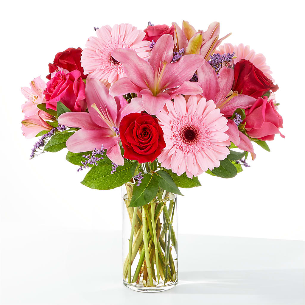 Lots of Love Bouquet – BETTY'S FLOWERS AND GIFTS, Watsonville CA