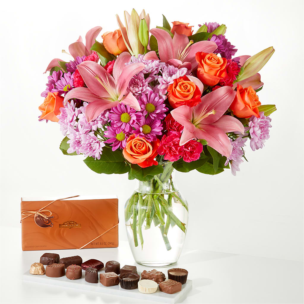 One and Only Bouquet and Chocolate Bundle – BETTY'S FLOWERS AND GIFTS, Watsonville CA