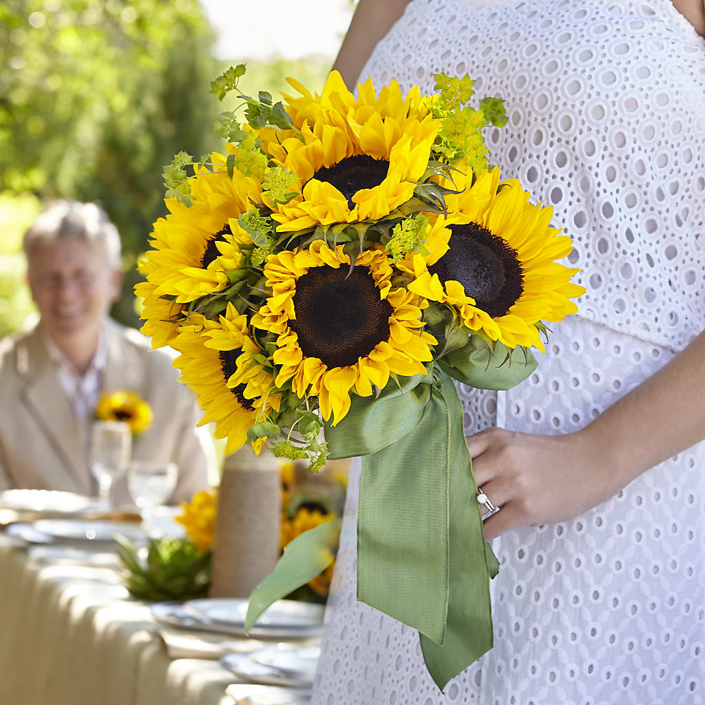 Free Spirit Bouquet – BETTY'S FLOWERS AND GIFTS, Watsonville CA