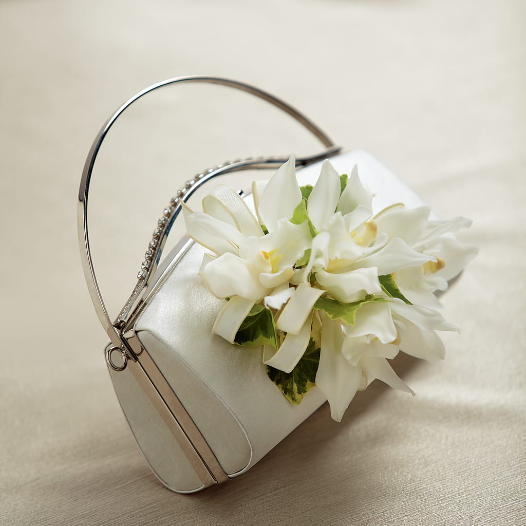 White Purse Decor – BETTY'S FLOWERS AND GIFTS, Watsonville CA