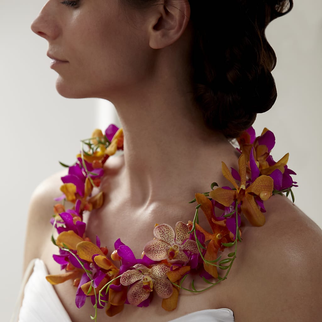 My Sweet Love Floral Necklace – BETTY'S FLOWERS AND GIFTS, Watsonville CA