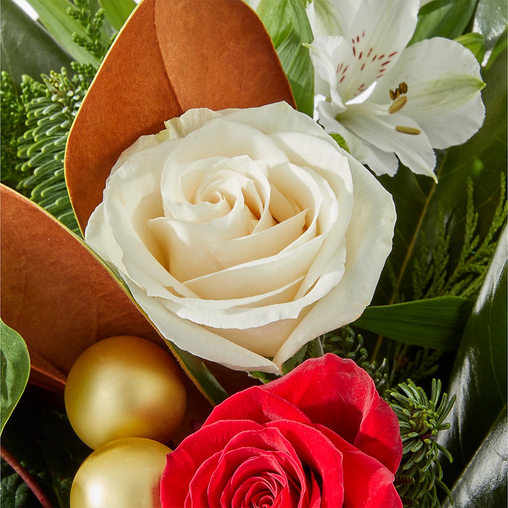Joy & Jolly Bouquet – BETTY'S FLOWERS AND GIFTS, Watsonville CA