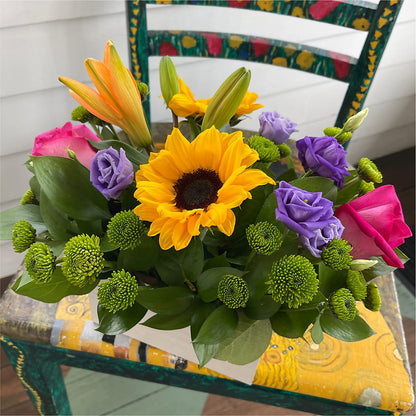 Best Day Box Bouquet – BETTY'S FLOWERS AND GIFTS, Watsonville CA