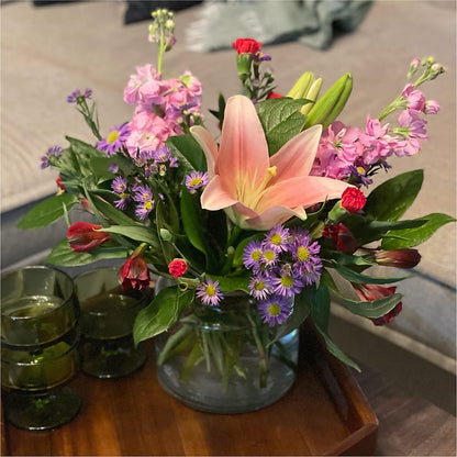 Romantique Bouquet – BETTY'S FLOWERS AND GIFTS, Watsonville CA