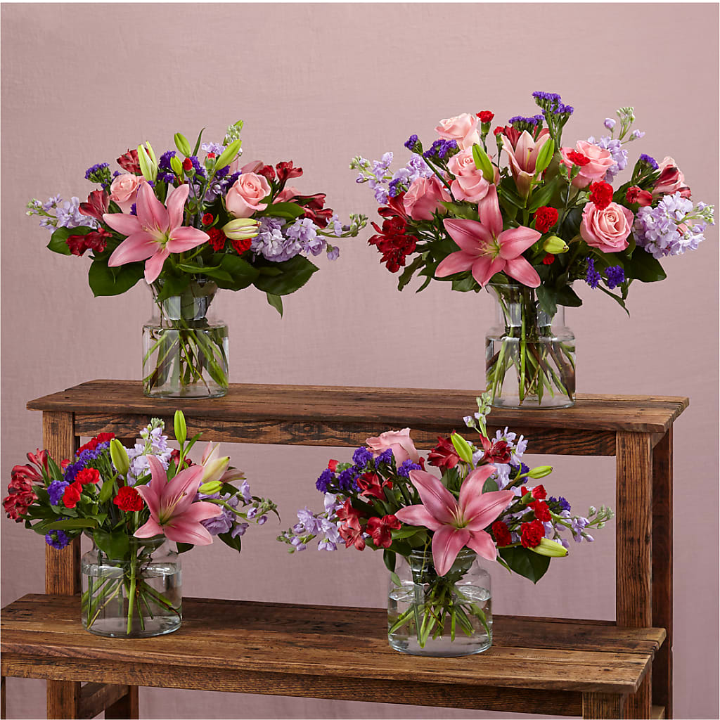 Romantique Bouquet – BETTY'S FLOWERS AND GIFTS, Watsonville CA