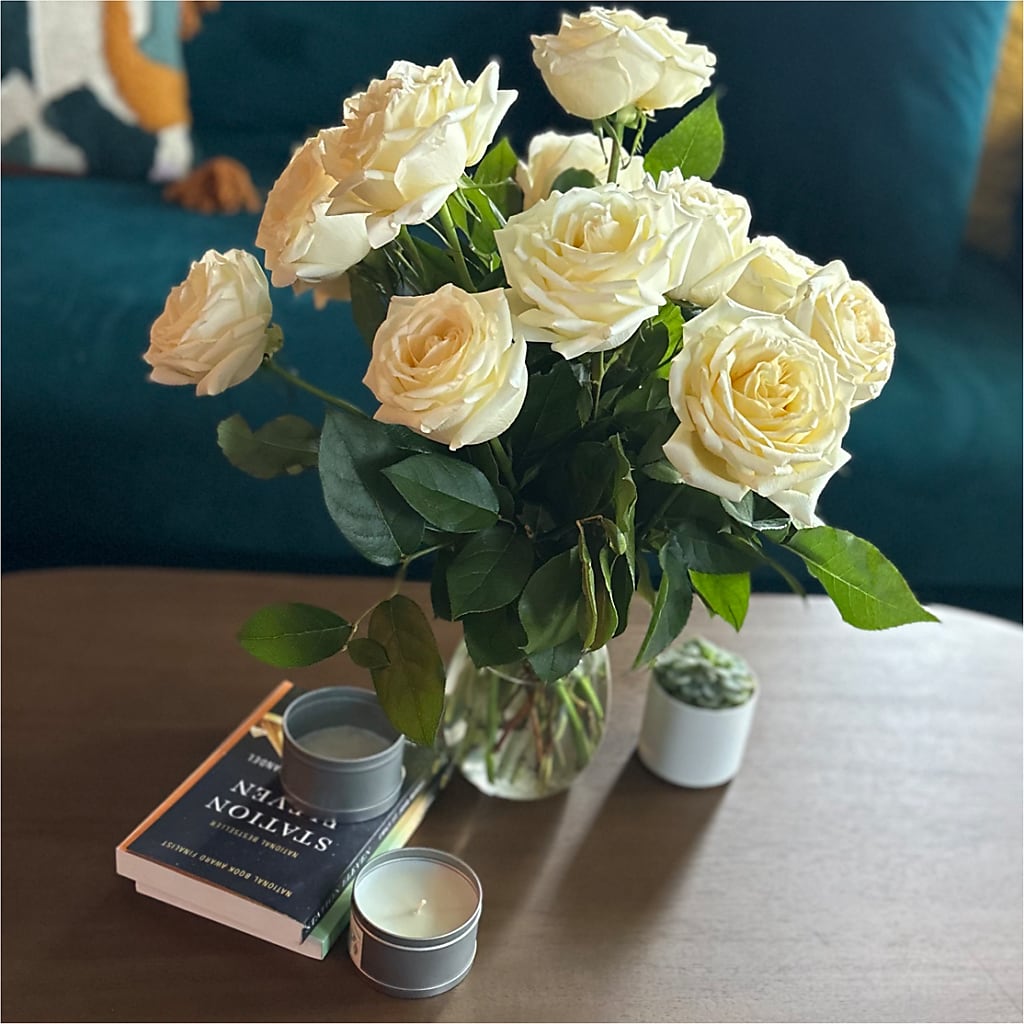 Long Stem Yellow Rose Bouquet – BETTY'S FLOWERS AND GIFTS, Watsonville CA