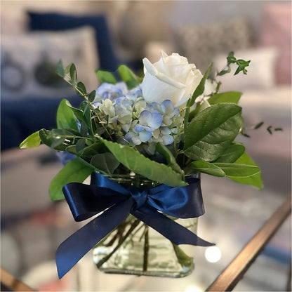Sky Blue Delight Bouquet – BETTY'S FLOWERS AND GIFTS, Watsonville CA