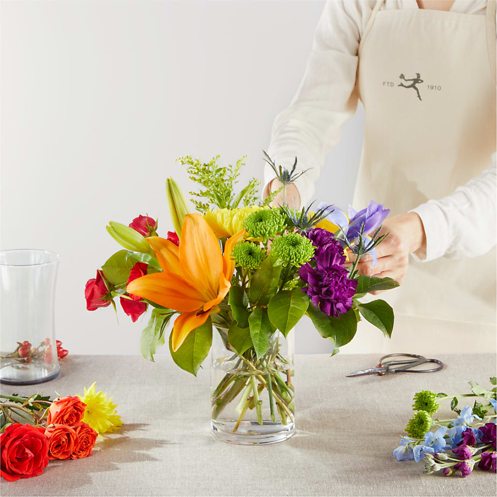 Summer Spectra - A Florist Original – BETTY'S FLOWERS AND GIFTS, Watsonville CA