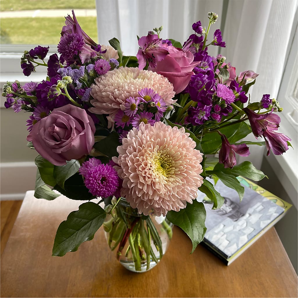 Ultraviolet Bouquet – BETTY'S FLOWERS AND GIFTS, Watsonville CA