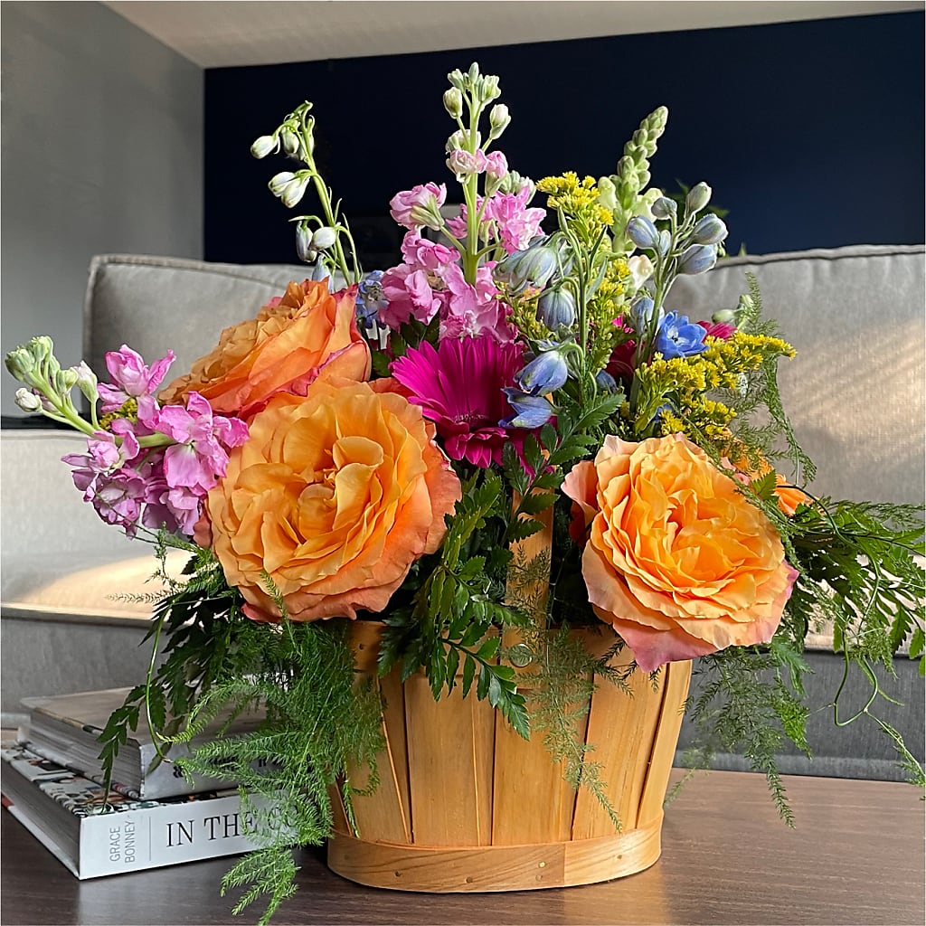 Garden of Life Basket – BETTY'S FLOWERS AND GIFTS, Watsonville CA