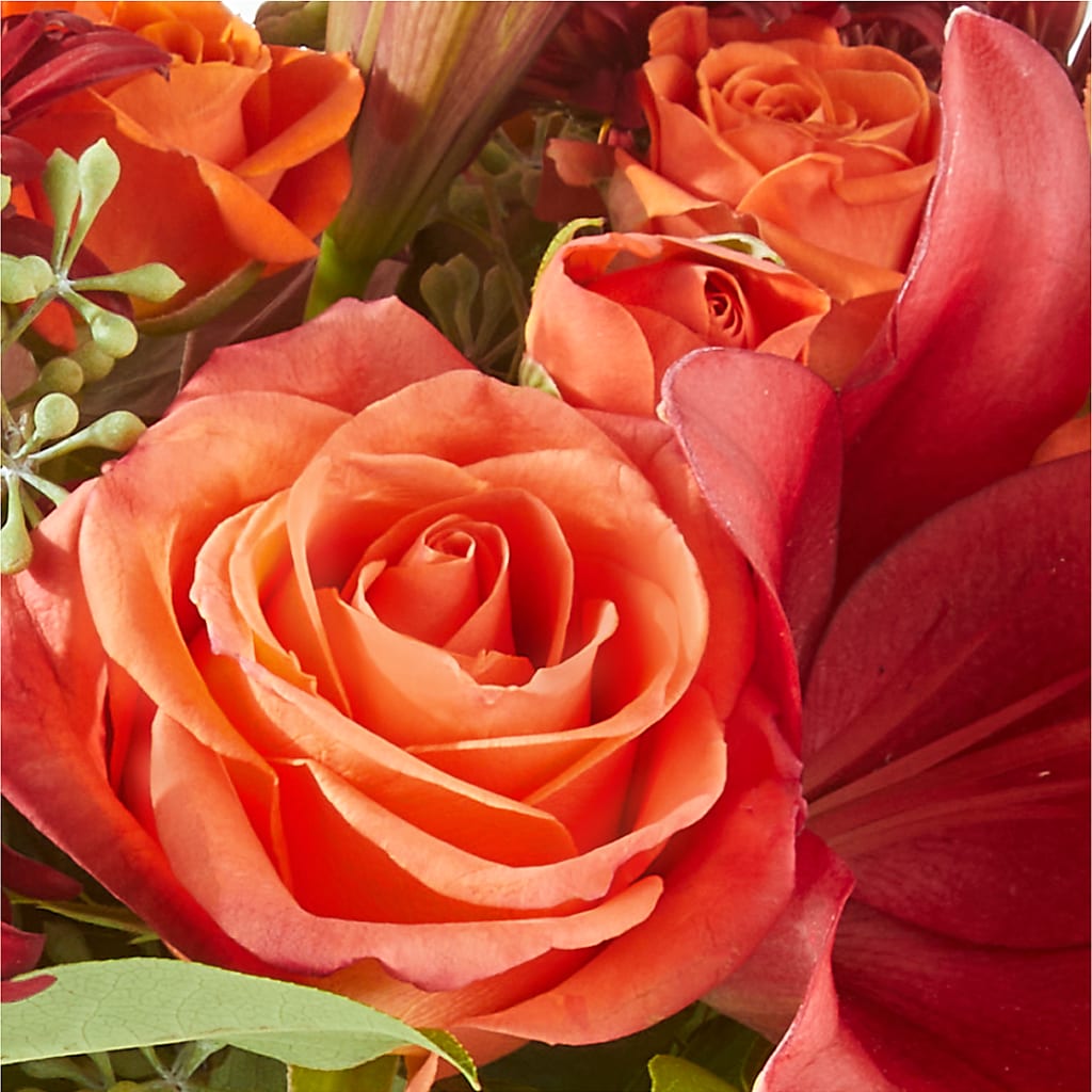 Crimson Leaves Bouquet – BETTY'S FLOWERS AND GIFTS, Watsonville CA