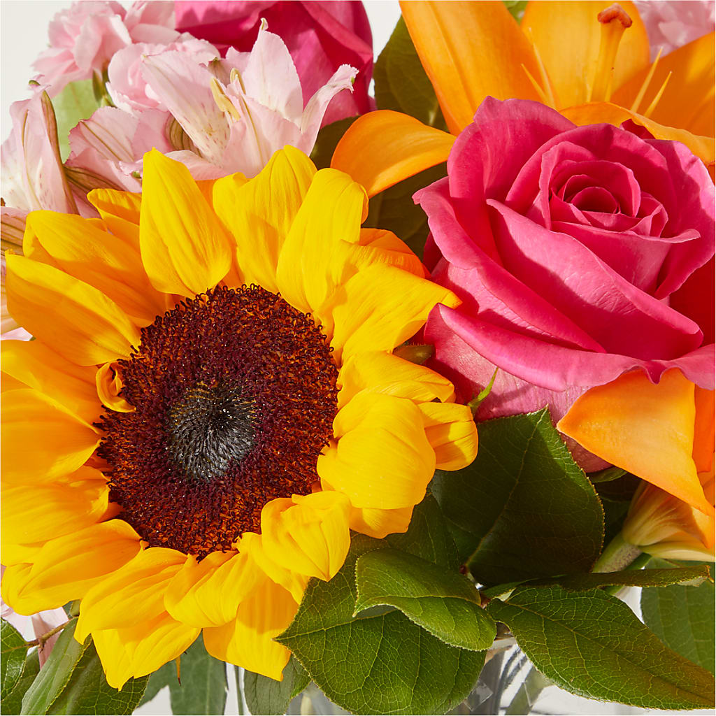 In Full Swing Bouquet – BETTY'S FLOWERS AND GIFTS, Watsonville CA