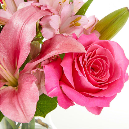 Lots of Love Bouquet – BETTY'S FLOWERS AND GIFTS, Watsonville CA