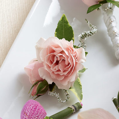 Pink Spray Rose Boutonniere – BETTY'S FLOWERS AND GIFTS, Watsonville CA