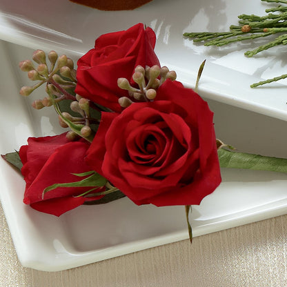 Red Spray Rose Boutonniere – BETTY'S FLOWERS AND GIFTS, Watsonville CA