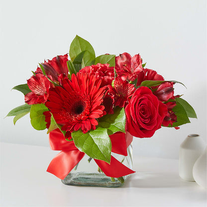 Red Hot Bouquet – BETTY'S FLOWERS AND GIFTS, Watsonville CA